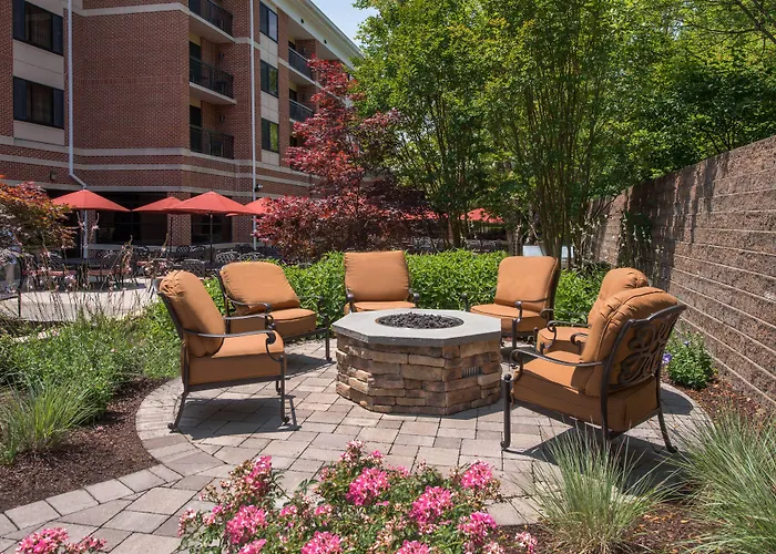 Courtyard By Marriott Newark-University Of Delaware