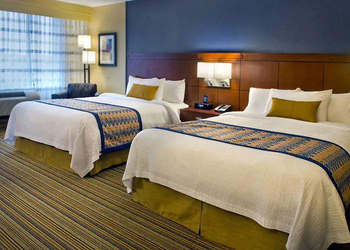 Courtyard By Marriott Newark Downtown