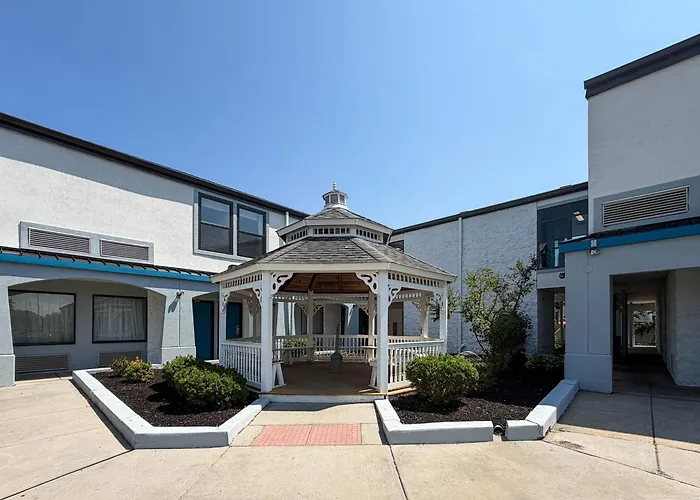 Baymont By Wyndham Newark/Wilmington