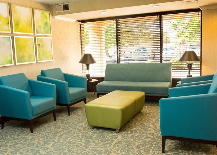 Days Inn By Wyndham Newark Wilmington